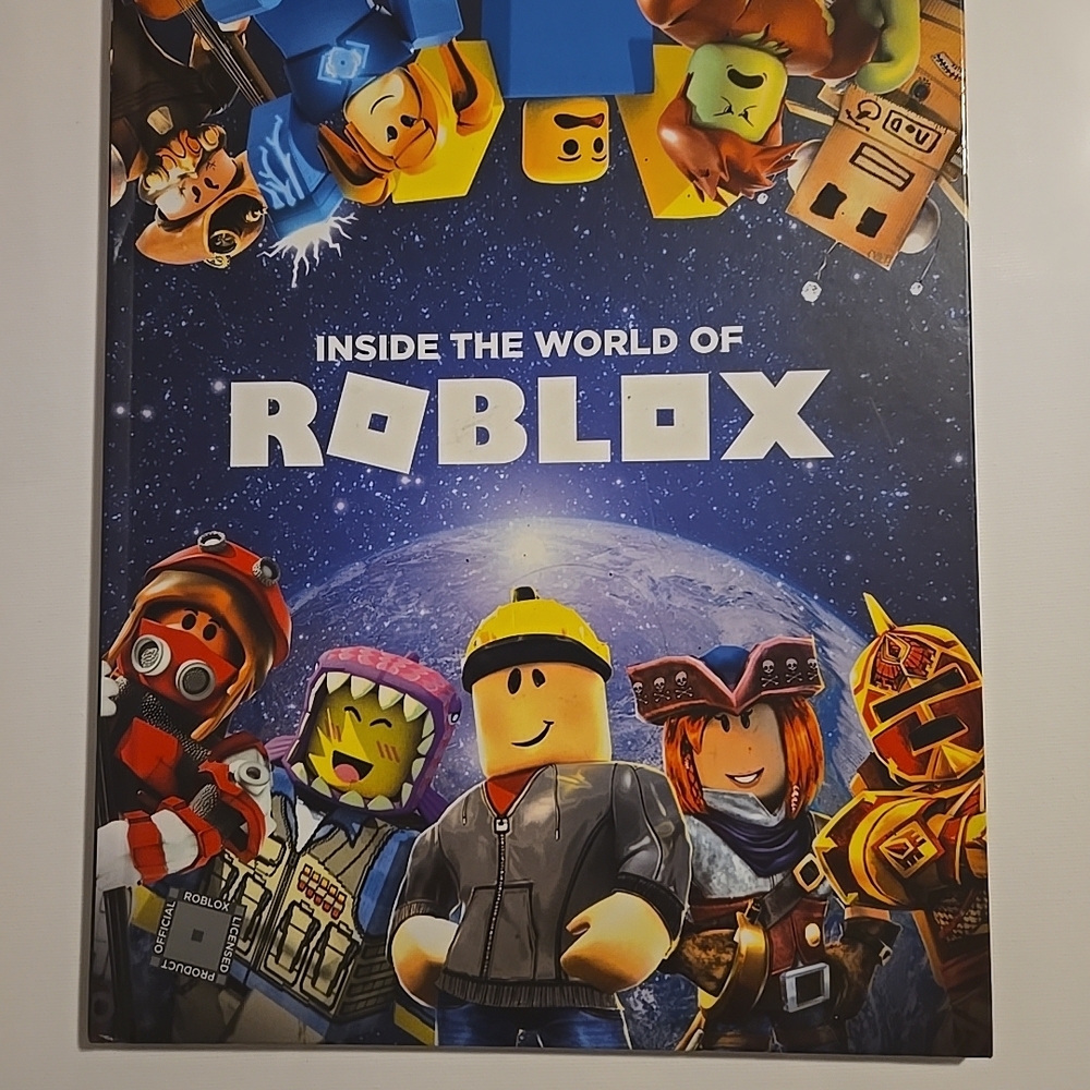 Harper Roblox Adventure Book - Black and Blue Cover
